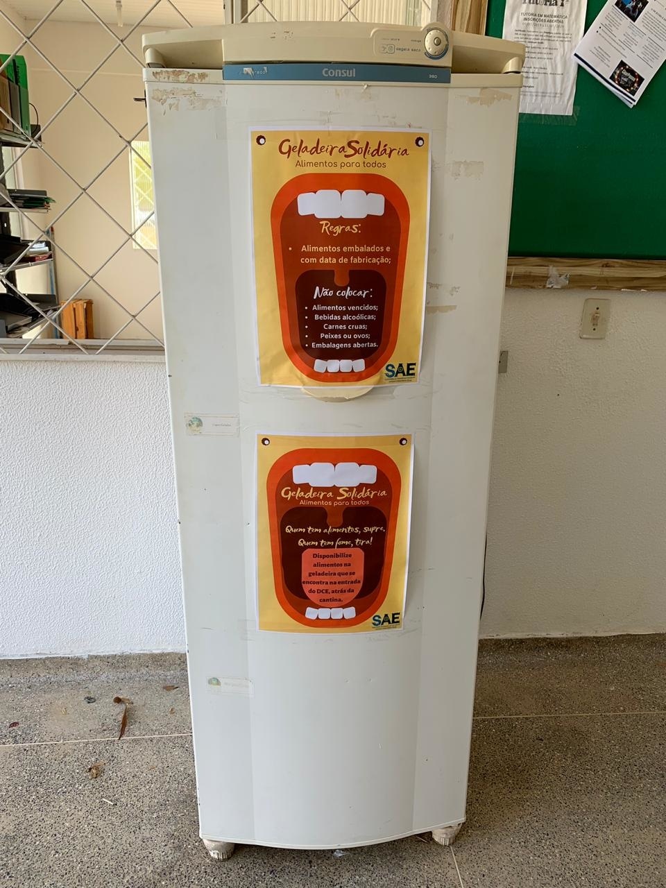 Geladeira Solidária na UFMT