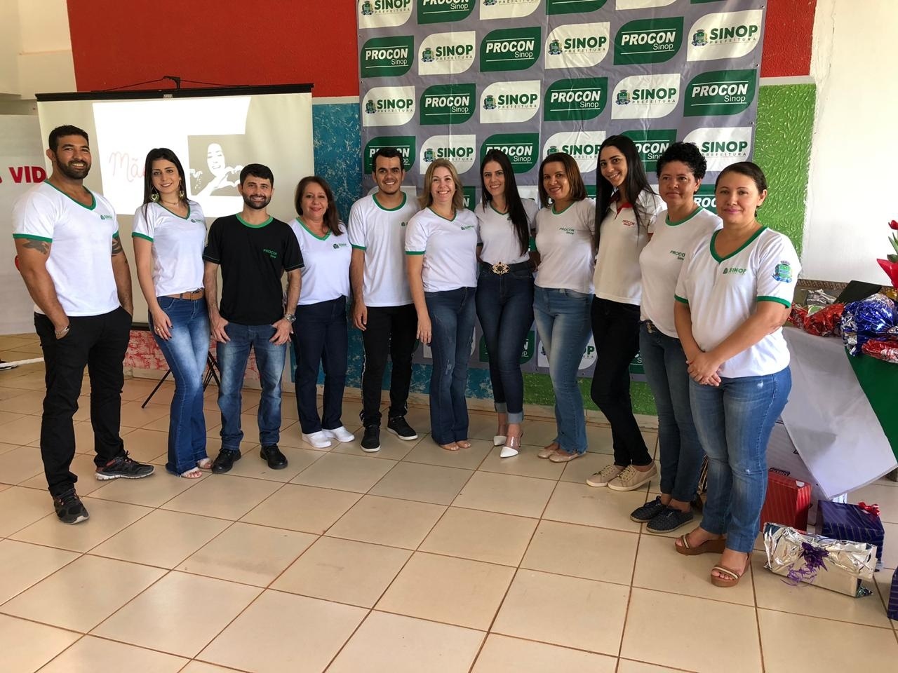 Homenagem às mães