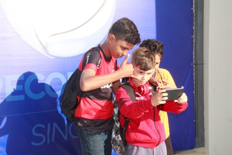 Começaram os jogos da 1ª Copinha Escola Flamengo
