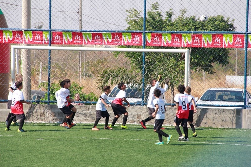 Começaram os jogos da 1ª Copinha Escola Flamengo