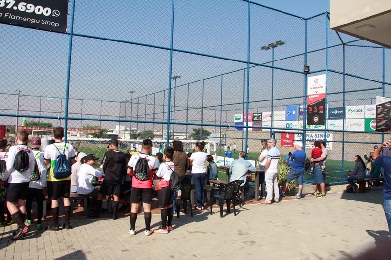 Começaram os jogos da 1ª Copinha Escola Flamengo