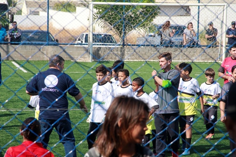 Começaram os jogos da 1ª Copinha Escola Flamengo