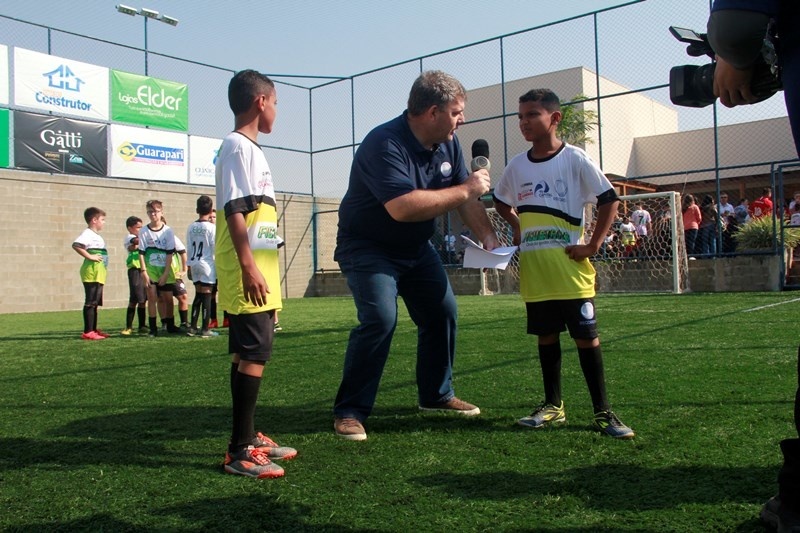 Começaram os jogos da 1ª Copinha Escola Flamengo