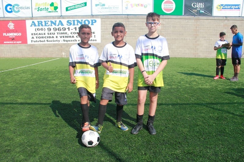 Começaram os jogos da 1ª Copinha Escola Flamengo