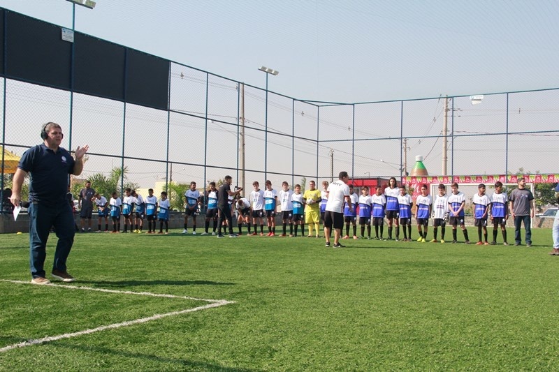 Começaram os jogos da 1ª Copinha Escola Flamengo