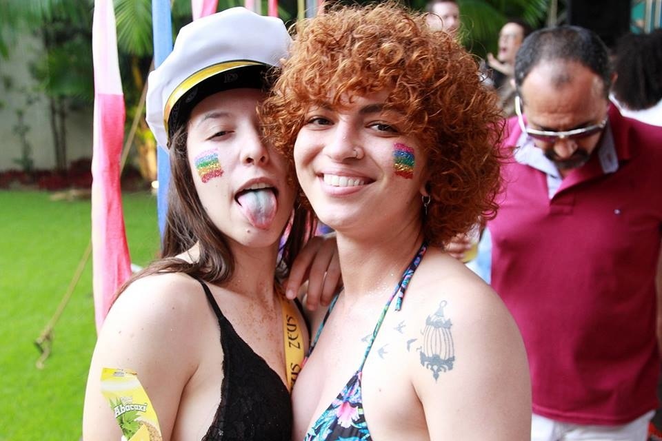 Bloco B comanda carnaval diferente em Sinop