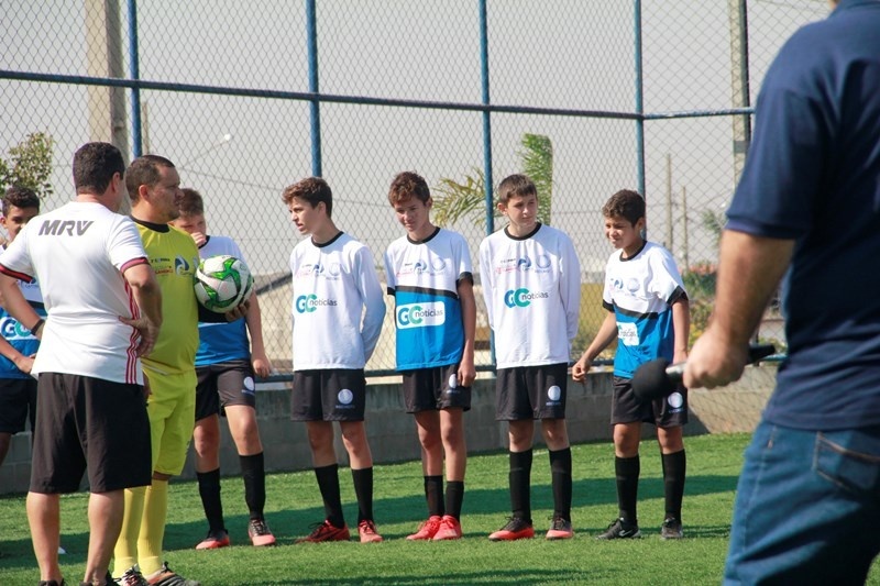 Começaram os jogos da 1ª Copinha Escola Flamengo