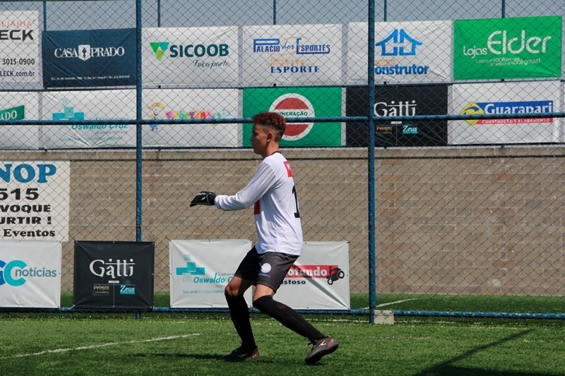 Começaram os jogos da 1ª Copinha Escola Flamengo