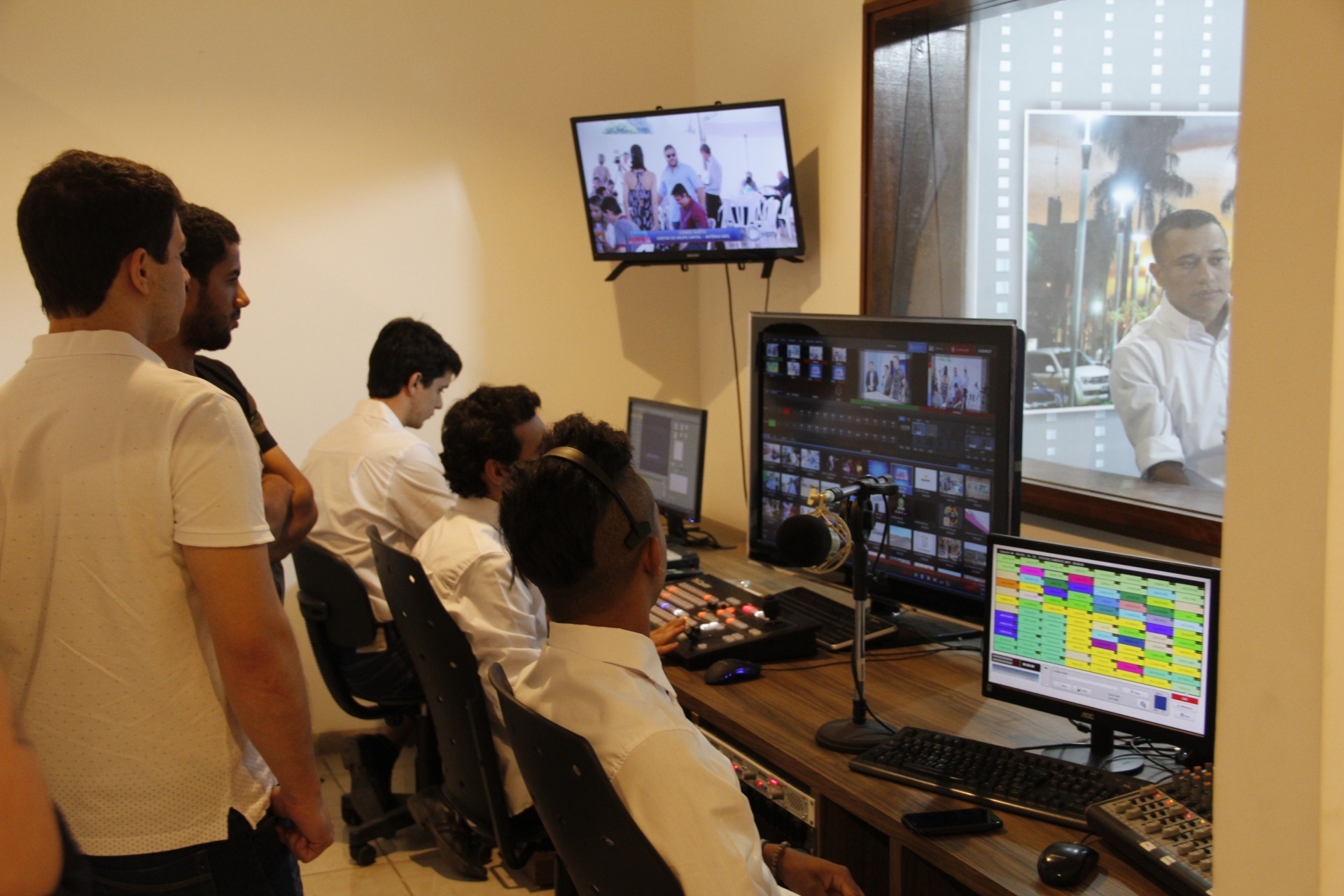 TV Capital inaugura sinal digital HD em grande estilo