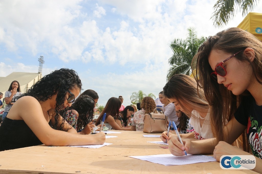 Primeira etapa do concurso Miss Bairro TV Capital foi um sucesso