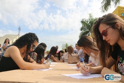 TV Capital festeja dia das crianças com alunos da rede municipal