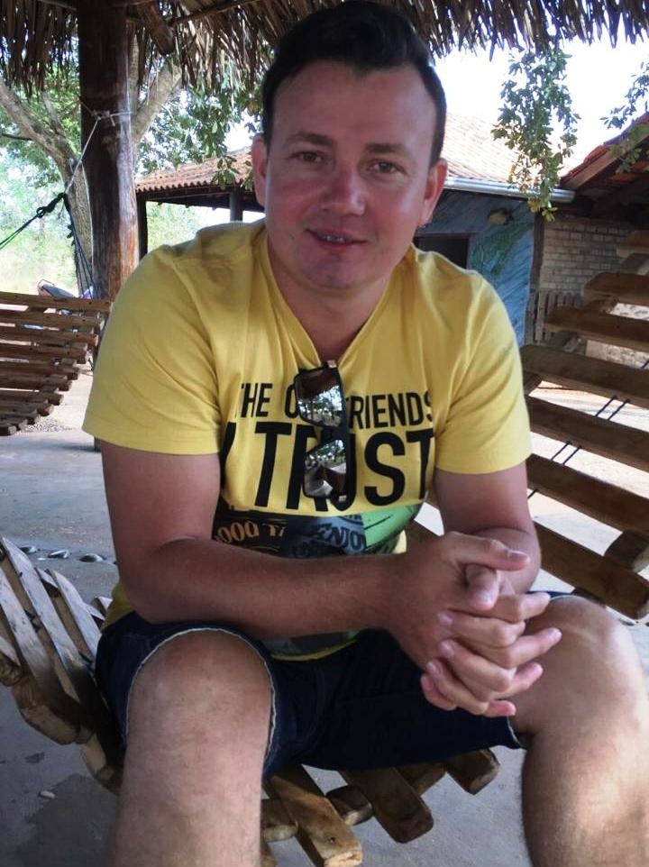 Motoboy pode perder o movimento da perna se não for atendido no Hospital Regional