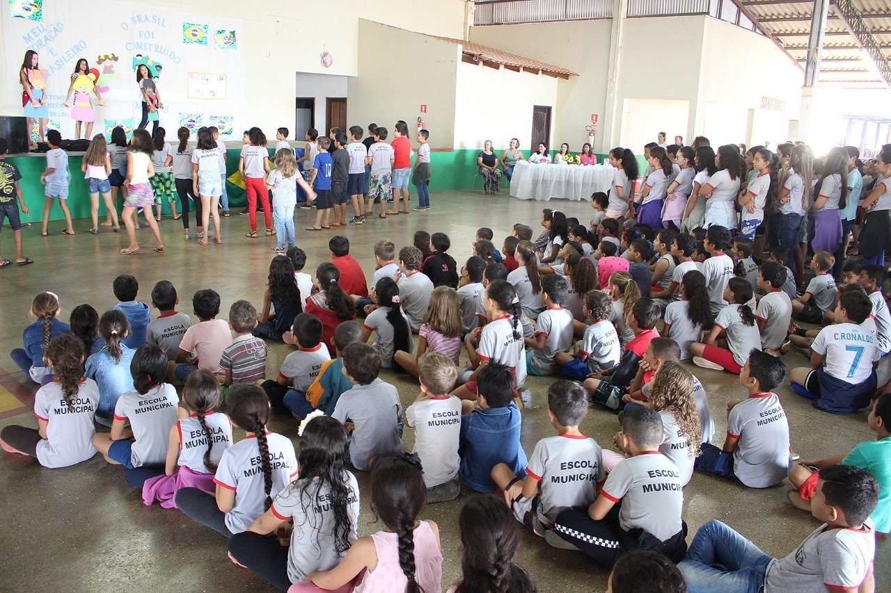 Ano letivo para mais de 16 mil estudantes da rede municipal termina nesta sexta (21)