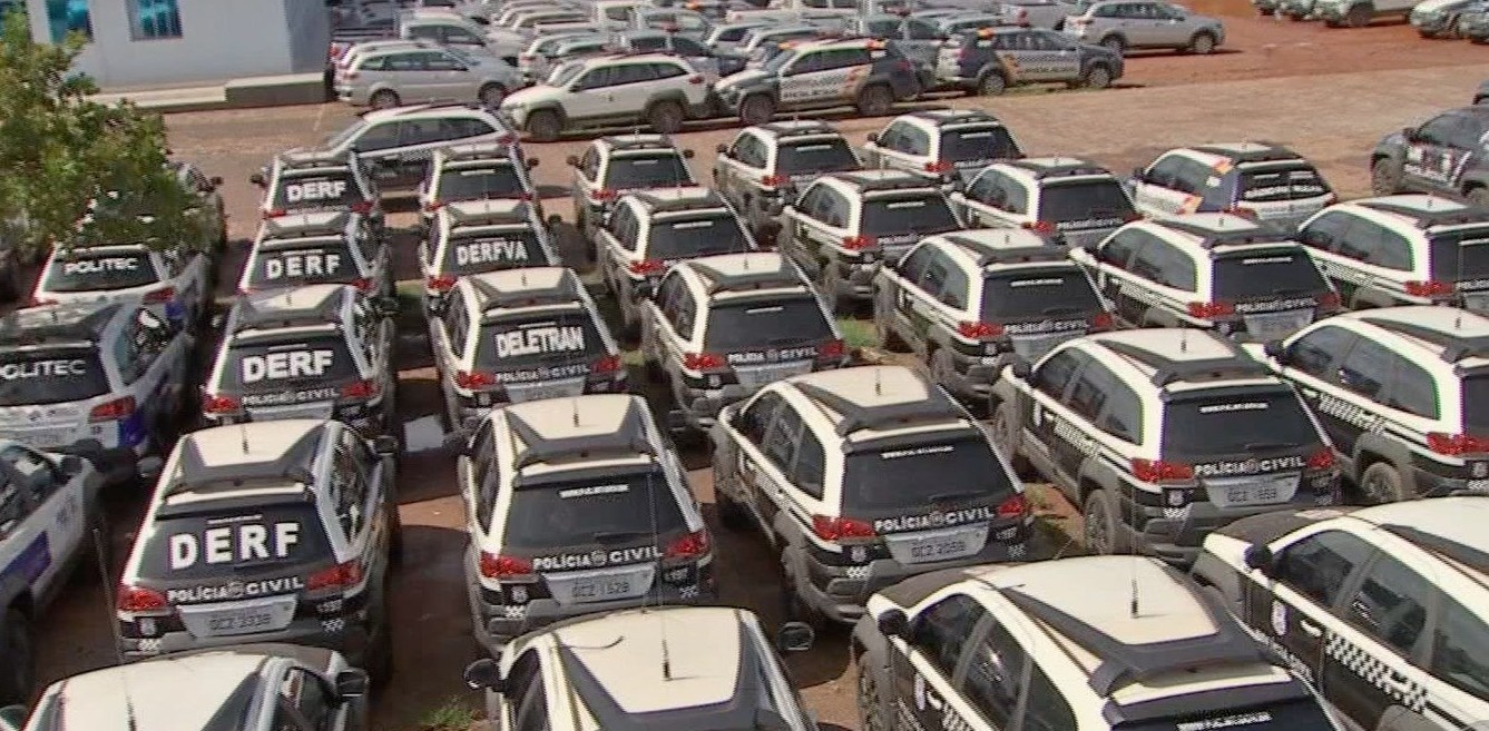 25% dos carros da polícia de MT estão parados em pátio por falta de pagamento
