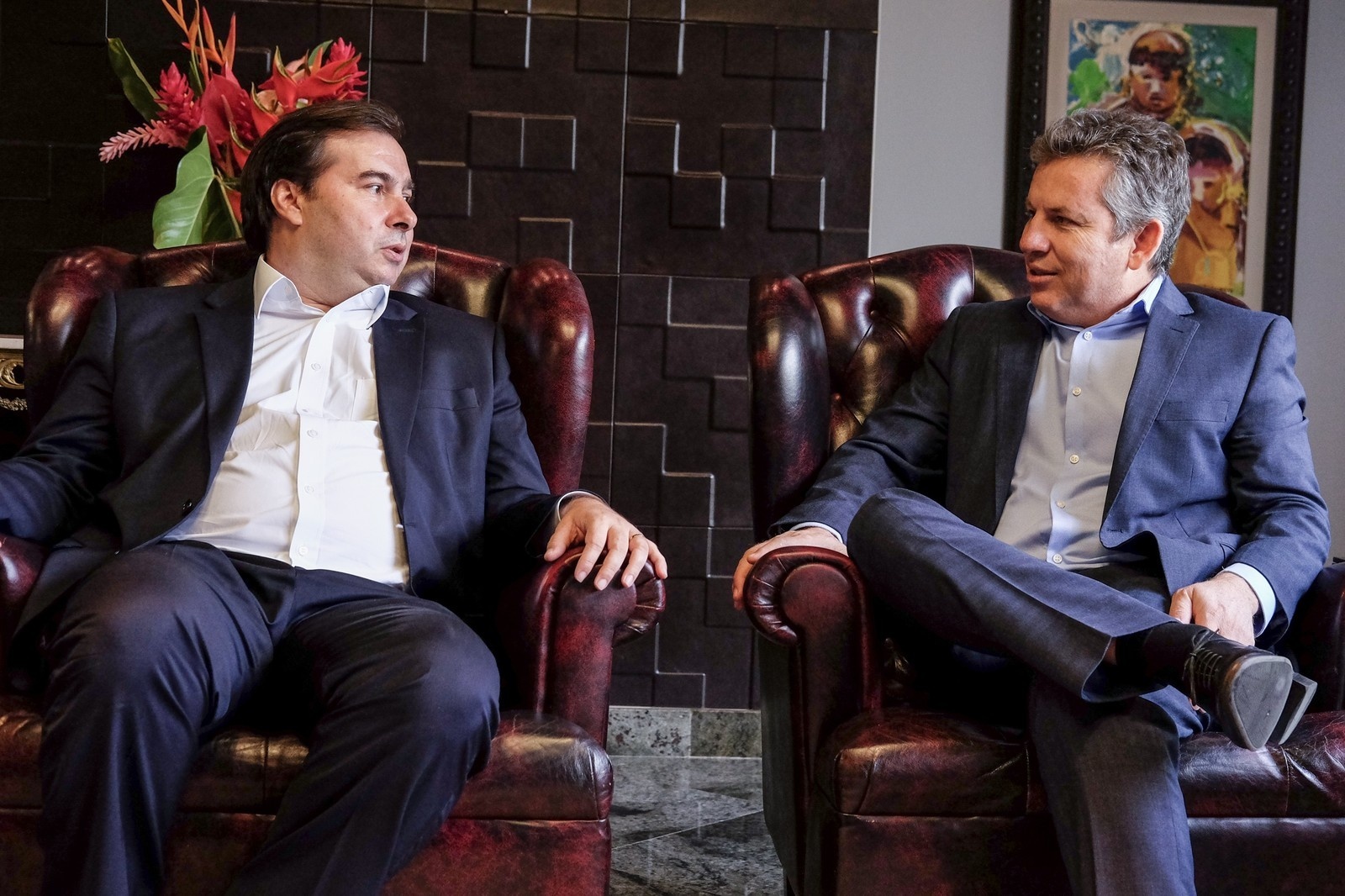 Rodrigo Maia elogia decisão do governador de MT em assinar decreto de calamidade financeira