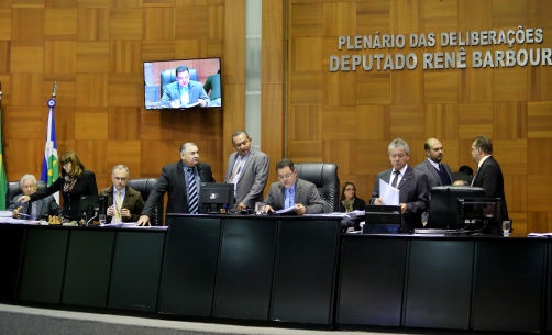 Orçamento do Estado para 2019 tem mais despesas que receitas