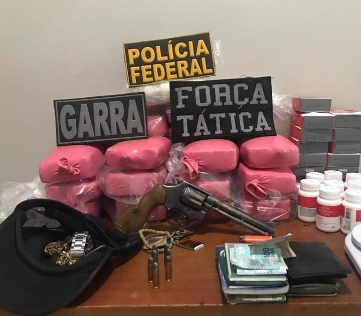 Policiais fazem ação conjunta e prendem cinco pessoas em Sinop