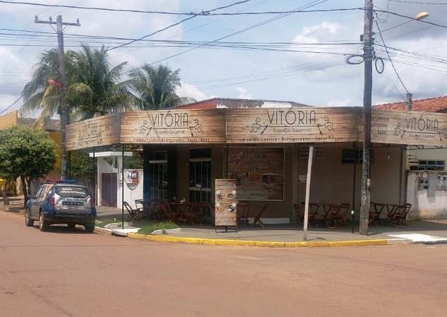 Restaurante é assaltado por dupla armada em Sinop