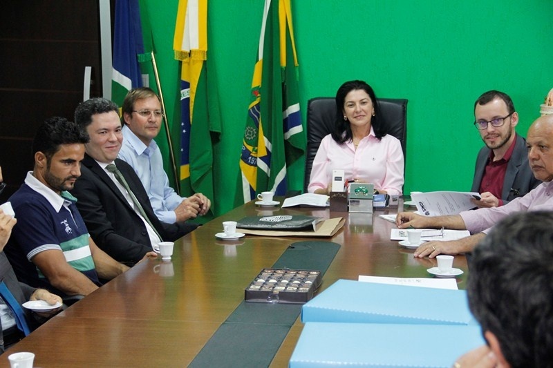 Projeto do novo fórum também irá para geladeira