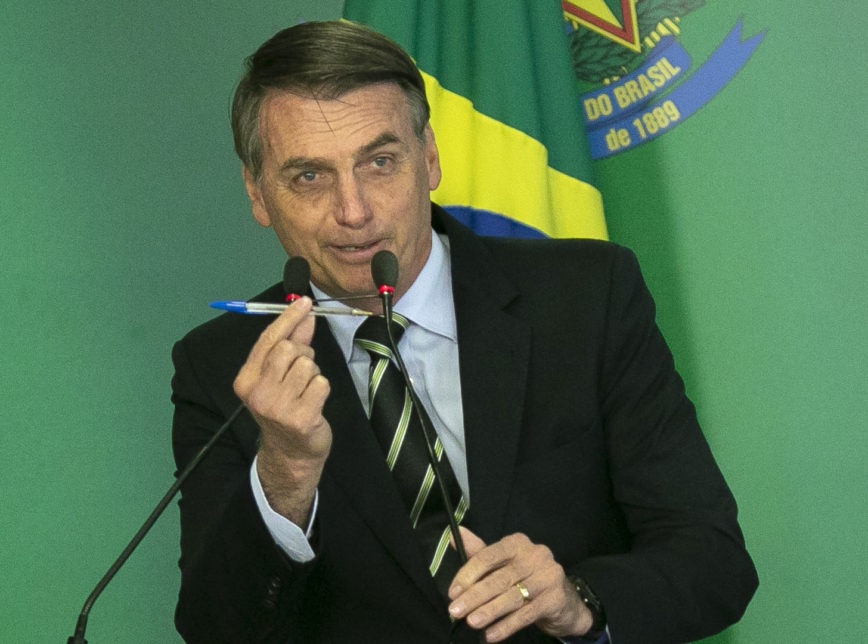 Em rede social, Bolsonaro confirma leilão do aeroporto de Sinop
