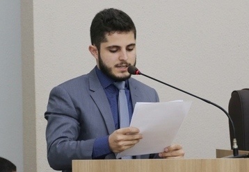 Vereador pede CPI para investigar indicação de cargos na prefeitura
