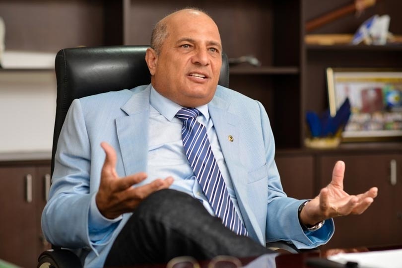 Devendo R$ 300 milhões, ex-deputado pede recuperação judicial