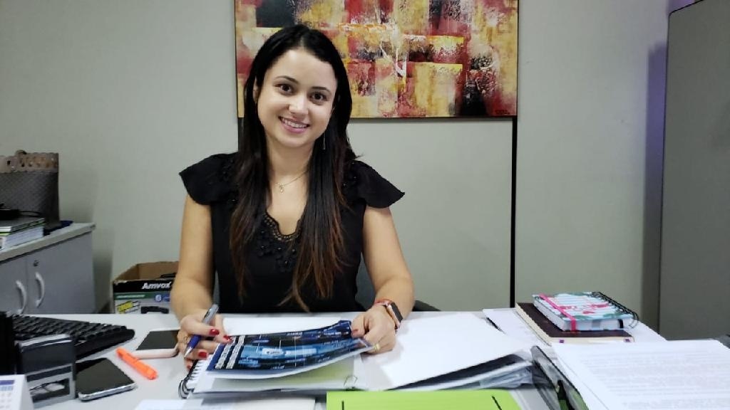 Servidora da Secitec cria startup que ajuda pais a encontrar babá para filhos