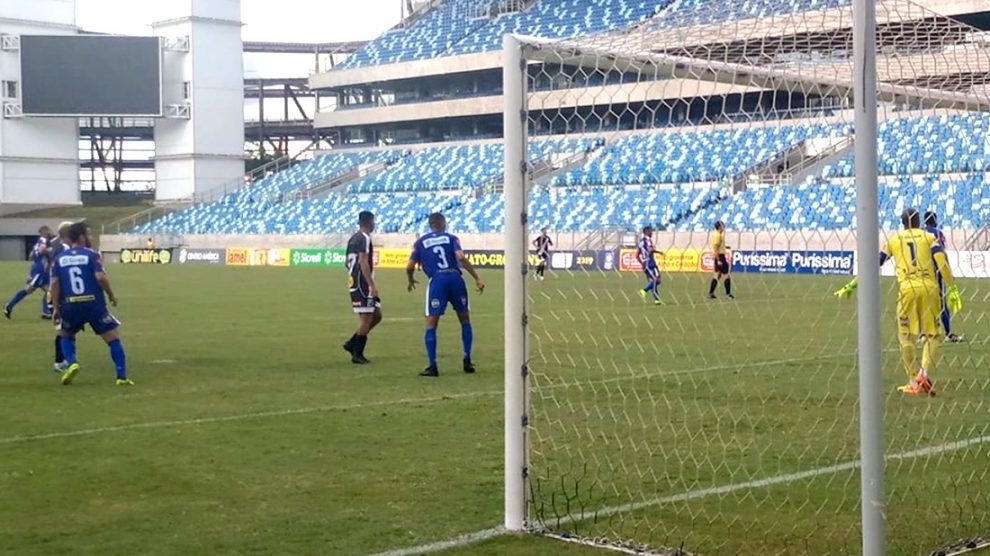 Sinop conquista ponto importante fora de casa