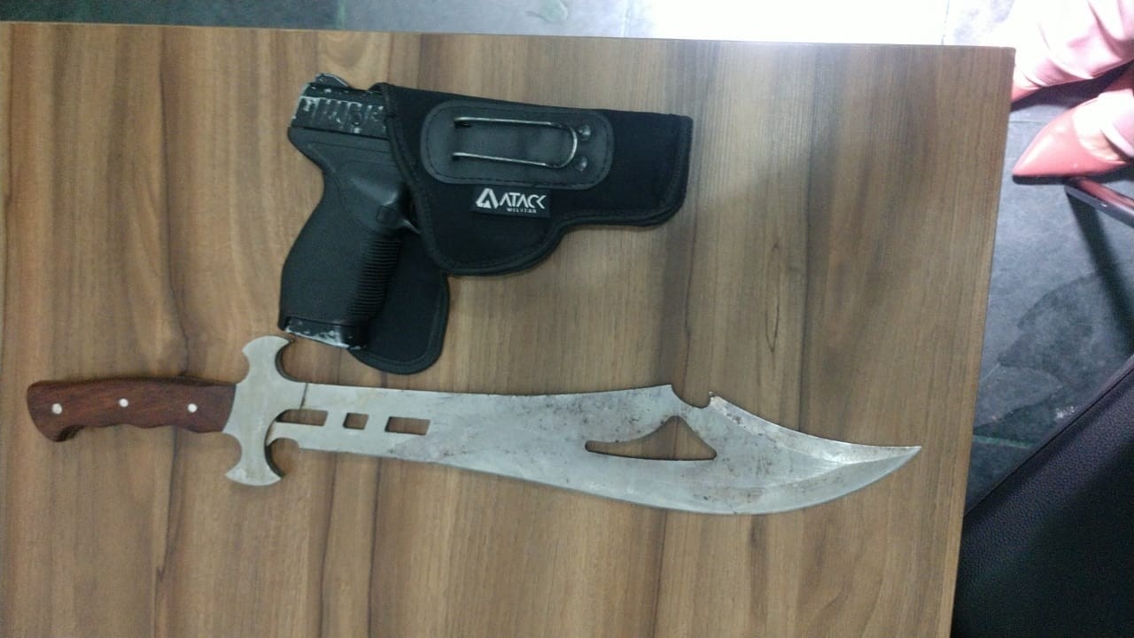 Após denúncia de ameaça, homem é flagrado com arma de brinquedo em Sinop