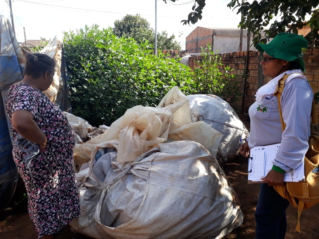 Mutirão de combate a dengue percorre por cinco bairros nesta terça-feira (19)