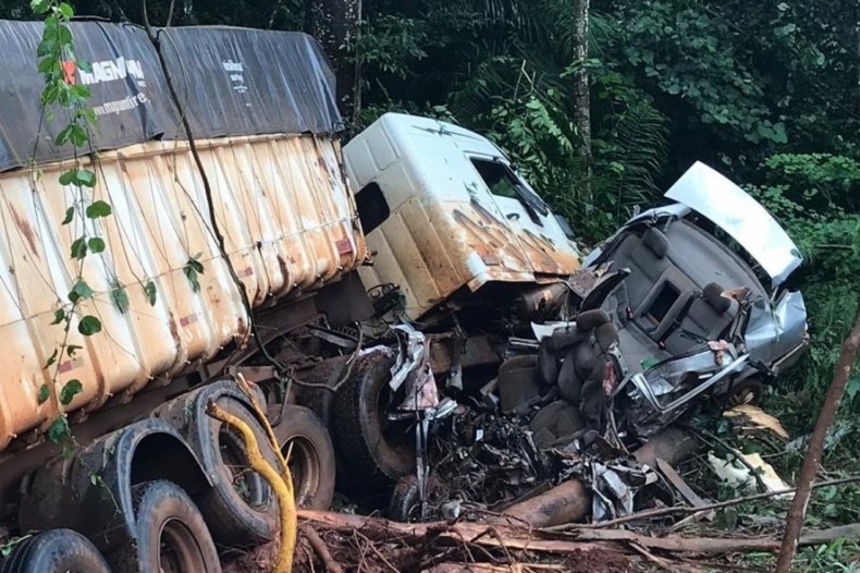 Acidente mata quatro pessoas em MT; duas delas eram crianças