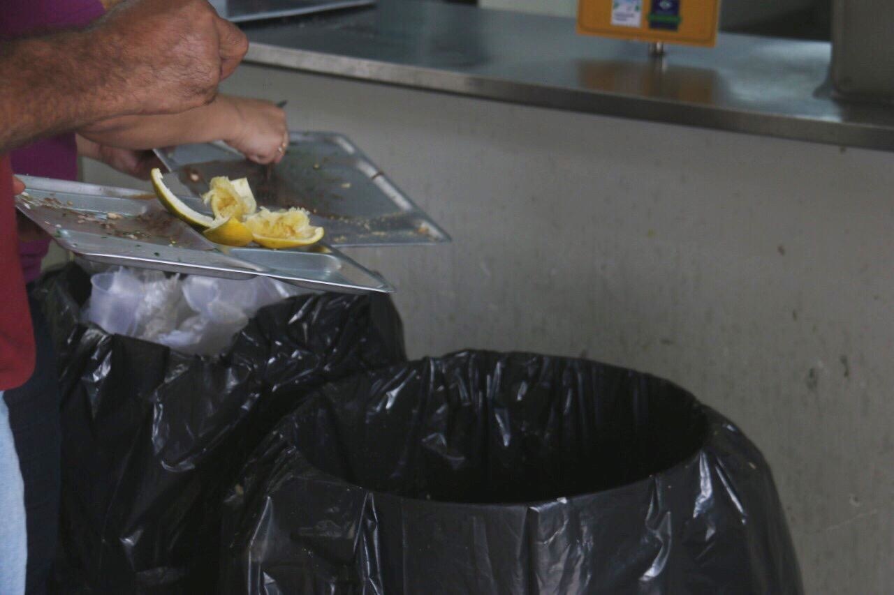 Para onde vai o lixo orgânico do Restaurante Popular?