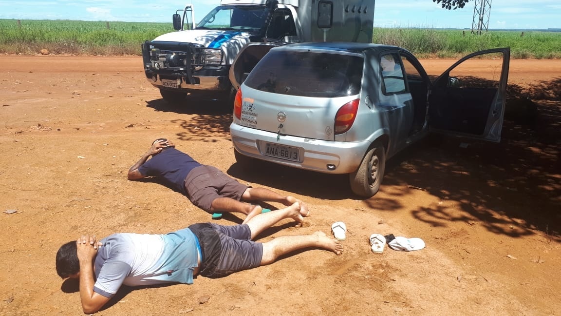 Três pessoas são presas em Sinop ao tentar enviar aparelhos celulares por drone