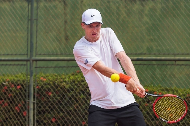 Marvin vence 2° torneio consecutivo do estadual de tênis