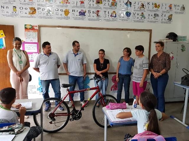 Projeto fomenta a leitura e a participação da família no cotidiano escolar
