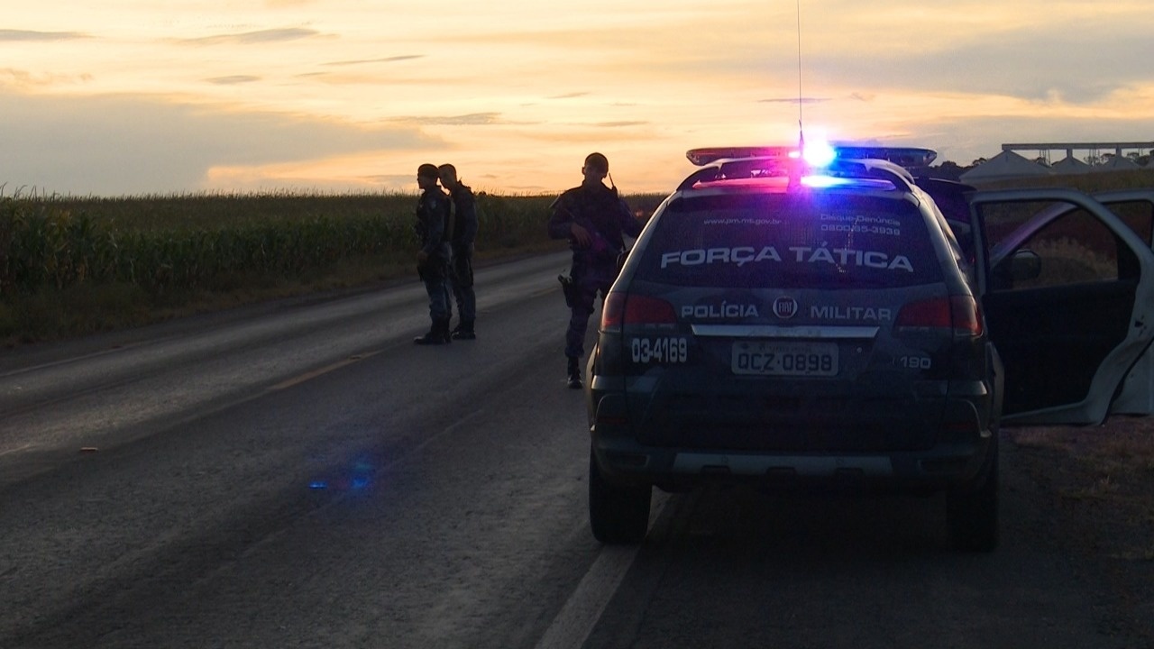 Três homens são mortos durante troca de tiros com a polícia