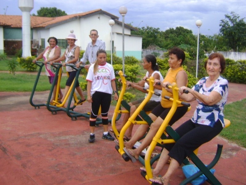 Deputado de MT apresenta projeto para criação de creche para idosos