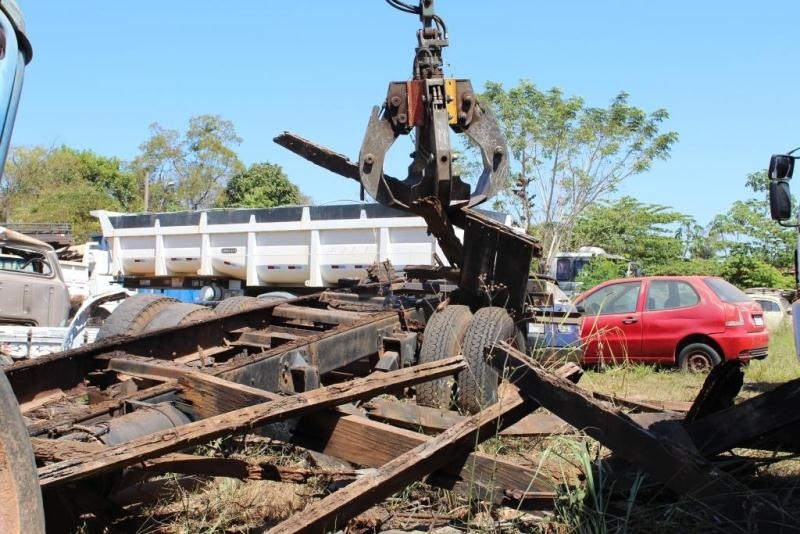 Detran-MT e Polícia Civil iniciam ação de reciclagem de veículos