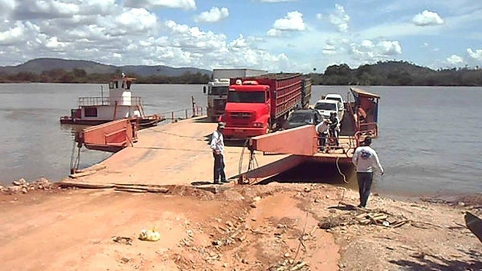 Sinfra fará licitação emergencial para reparar balsa do Rio Xingu