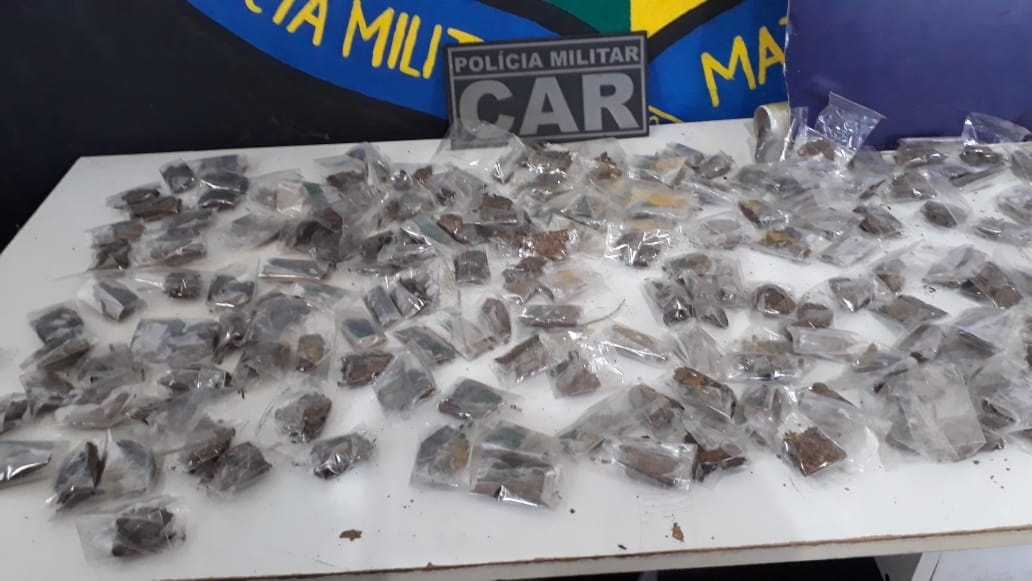 Homem é preso com cerca de 300 porções de maconha em Sinop