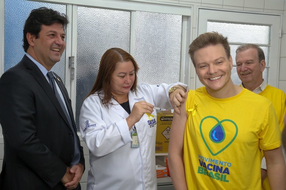 50 mil pessoas por ano devem receber tratamento contra a hepatite C no Brasil