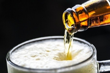 Quase 120 mil adolescentes são dependentes de bebidas alcoólicas