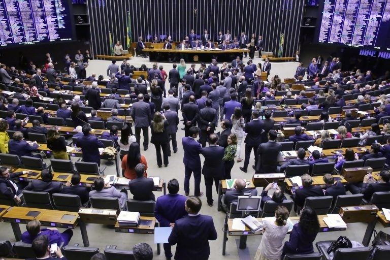 Plenário pode votar hoje “Liberdade Econômica”