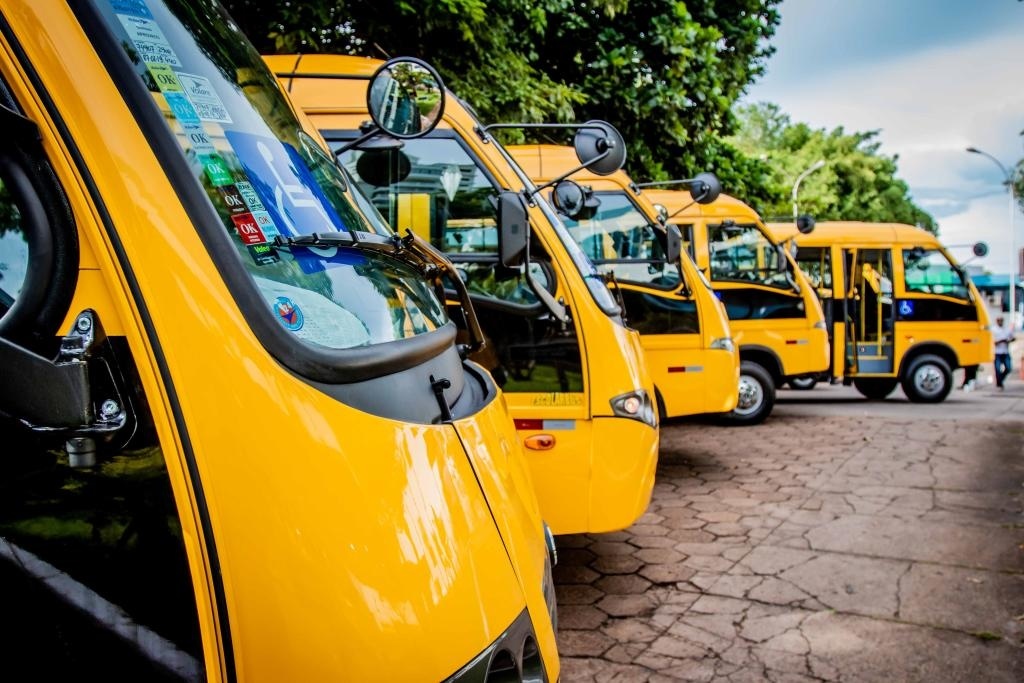 Seduc repassa R$ 7,5 milhões aos municípios para o transporte escolar