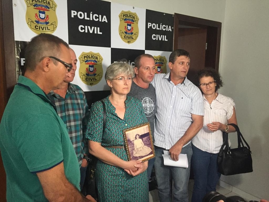 Filhos descobrem que o próprio pai matou a mãe há 37 anos