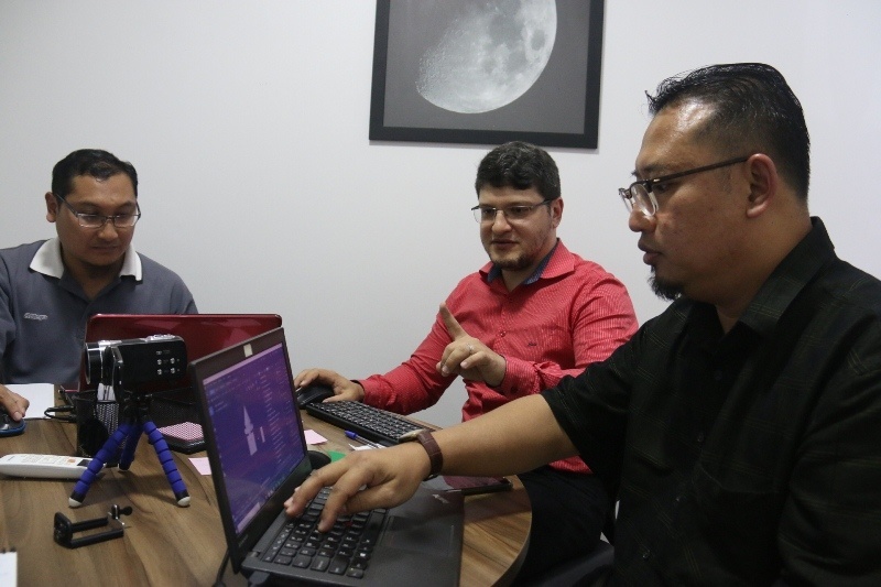 Malásia envia doutores para aprender design forense em Sinop