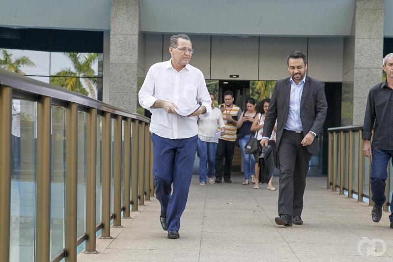 Juiz manda leiloar 9 bens do ex-governador