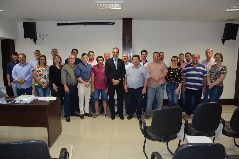 Advogado é eleito como presidente da Unesin em Sinop