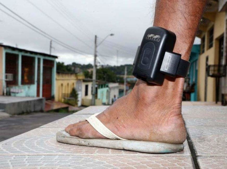 Presos terão que pagar por tornozeleira eletrônica