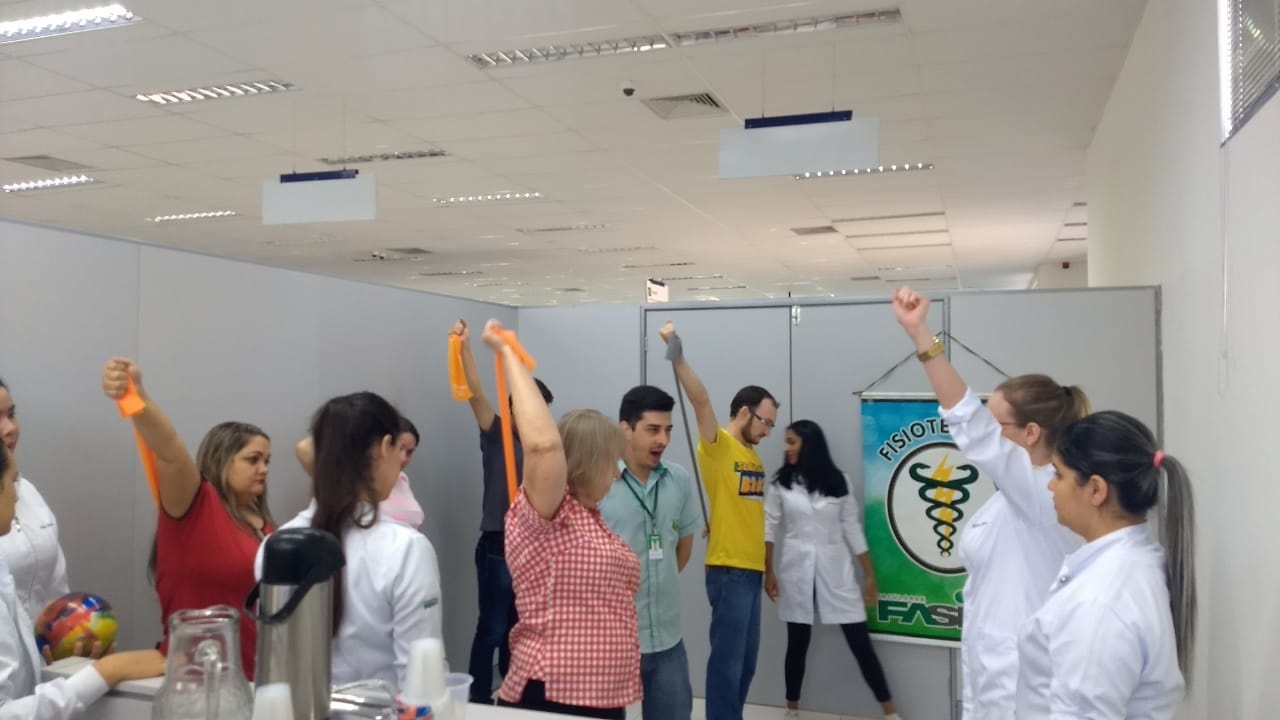 Servidores do Ganha Tempo participam de avaliações ergonômicas e ginástica laboral